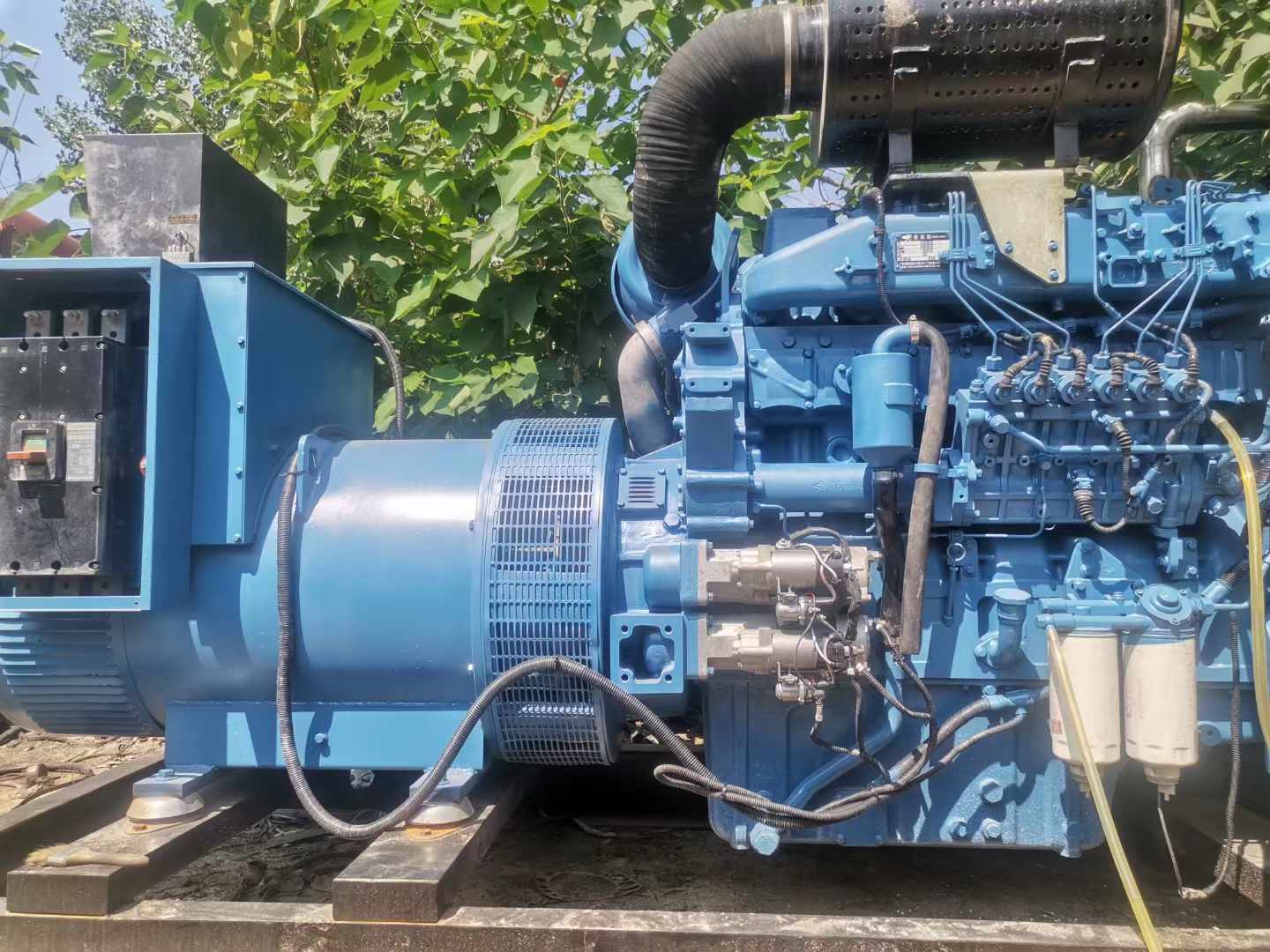 洛川详细说明降低 800kW 柴油发电机输出电流波动的方法