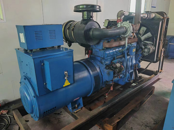 洛川100kW柴油发电机组使用多级机油有哪些优缺点？
